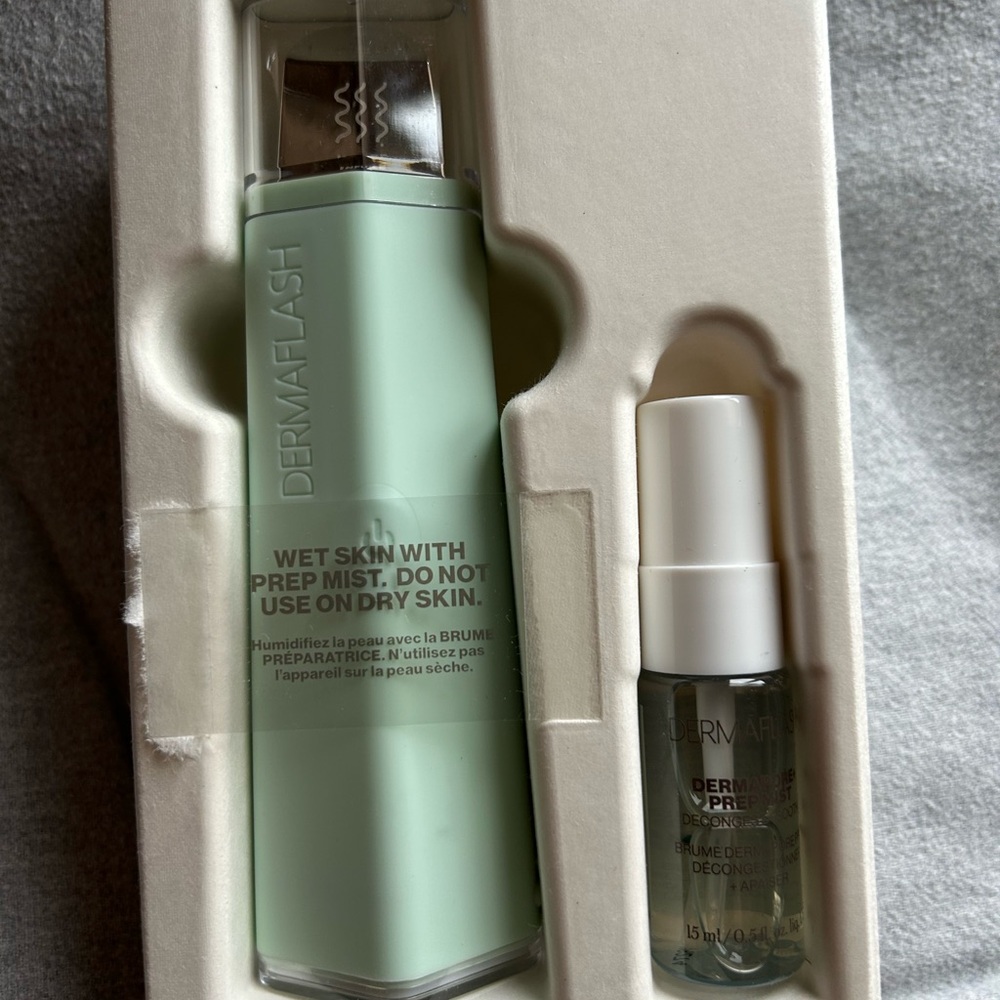 Dermaflash Mint Skincare Tool Set